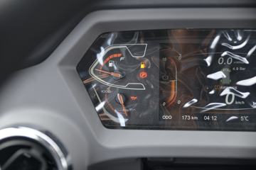 �ɵ� W5 130���� 4.18�׵��������Ῠ(����)ͼƬ