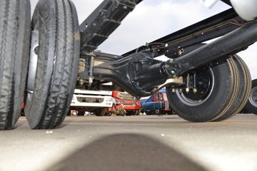 ���� ������K5 ���ð� 125���� 4�׵�����ʽ�Ῠ(EQ5030XXY3CQDFAC)ͼƬ