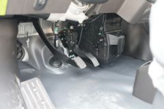 北京牌 小河马 2.5T 4.5米纯电动封闭厢式运输车