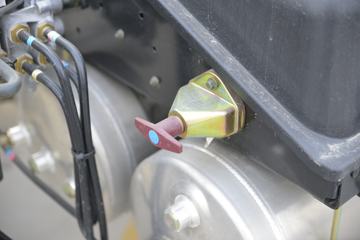 ���� �����Ʒ� 220���� 6.8���Ű��դʽ�ػ���(����)(BJ5188CCYKPFK-AD1)ͼƬ