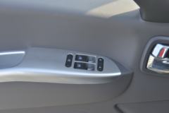 福田 奥铃新捷运 青春版 130马力 4.17米单排栏板轻卡(标准轮距)(BJ1048V9JBA-A1)