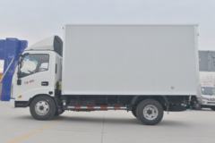 唐骏欧铃 T3系列 130马力 4.15米单排厢式轻卡(ZB5042XXYJDD6V)