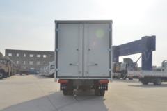 唐骏欧铃 V5 1.6L 105马力 CNG 4.005米单排厢式微卡(国六)(ZB5035XXYVDD2L)