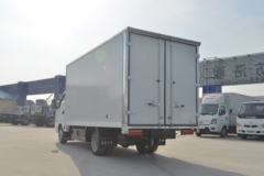 唐骏欧铃 V5 1.6L 105马力 CNG 4.005米单排厢式微卡(国六)(ZB5035XXYVDD2L)
