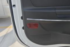 唐骏欧铃 V5 1.6L 105马力 CNG 4.005米单排厢式微卡(国六)(ZB5035XXYVDD2L)