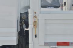 唐骏欧铃 金利卡II 129马力 3.8米排半栏板轻卡(国六)(ZB1030KDD2L)