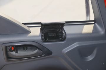 ��� ��VH ������ 190���� 4.78���Ű��դʽ�Ῠ(CA5140CCYP40K62L3E5A85)ͼƬ