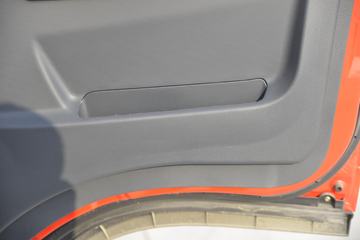 ��� ��VN 130���� 4.16�׵�����ʽ�Ῠ(CA5040XXYP40K56L2E5A84)ͼƬ