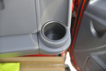 ��� ��VN 130���� 4.16�׵�����ʽ�Ῠ(CA5040XXYP40K56L2E5A84)ͼƬ