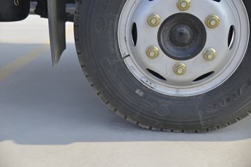 ��� ��VN 130���� 4.16�׵�����ʽ�Ῠ(CA5040XXYP40K56L2E5A84)ͼƬ