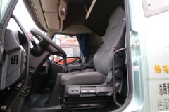 一汽解放 J6L中卡 精英版 240马力 4X2 6.75米仓栅式载货车(国六)(CA5180CCYP62K1L4E6)