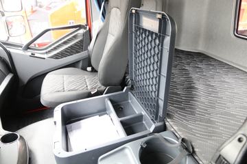 һ����� ��J6P�ؿ� ��ֵ�� 420���� 6X4ǣ����(CA4250P66K24T1E5)ͼƬ