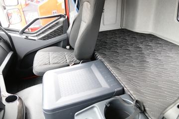 һ����� ��J6P�ؿ� ��ֵ�� 420���� 6X4ǣ����(CA4250P66K24T1E5)ͼƬ