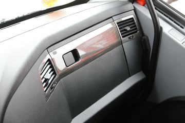 һ����� ��J6P�ؿ� ��ֵ�� 420���� 6X4ǣ����(CA4250P66K24T1E5)ͼƬ