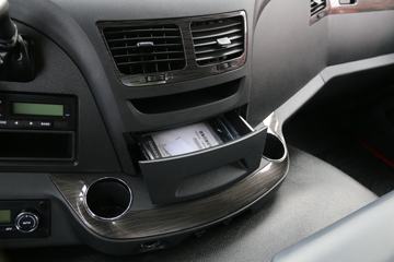 һ����� ��J6P�ؿ� ��ֵ�� 420���� 6X4ǣ����(CA4250P66K24T1E5)ͼƬ