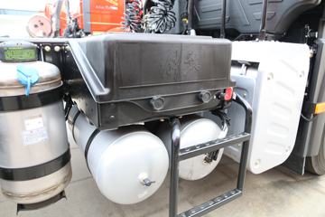 һ����� ��J6P�ؿ� ��ֵ�� 420���� 6X4ǣ����(CA4250P66K24T1E5)ͼƬ