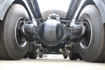 һ����� ��J6P�ؿ� ��ֵ�� 420���� 6X4ǣ����(CA4250P66K24T1E5)ͼƬ