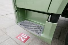 一汽解放 J7重卡 460马力 8X4 9.4米AMT自动挡厢式载货车(CA5310XXYP77K24T4E6) 一汽解放 J7重卡 460马力 8X4 9.4米AMT自动挡厢式载货车(CA5310XXYP77K24T4E6)