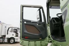 一汽解放 J7重卡 460马力 8X4 9.4米AMT自动挡厢式载货车(CA5310XXYP77K24T4E6) 一汽解放 J7重卡 460马力 8X4 9.4米AMT自动挡厢式载货车(CA5310XXYP77K24T4E6)