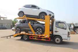 东风多利卡底盘&nbsp;中置轴车辆运输车外观图片