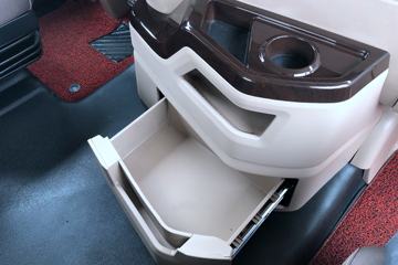 �ൺ��� JH6�ؿ� �캽�� 470���� 6X4 LNG AMT�Զ���ǣ����(����)(CA4250P25K2T1NE6A80)ͼƬ