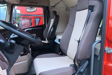 �ൺ��� JH6�ؿ� �캽�� 470���� 6X4 LNG AMT�Զ���ǣ����(����)(CA4250P25K2T1NE6A80)ͼƬ