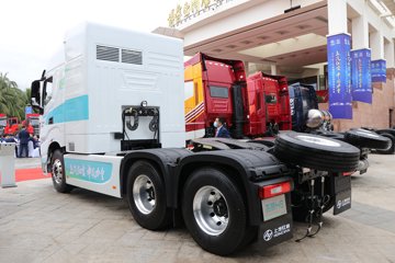 �������� ��ʨH6 25T 6X4 ����ʽ���綯ǣ���� 282kWhͼƬ