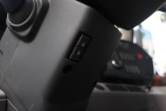 东风商用车 天龙旗舰KX 600马力 6X4牵引车