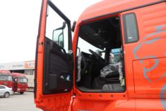 中国重汽 汕德卡SITRAK C7H重卡 540马力 6X4 AMT自动挡牵引车(ZZ4256V324HE1B)