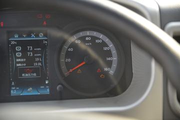 йHOWO ϵ 110 3.65׵ʽῨ(ZZ5047XXYC3314E145-2)ͼƬ