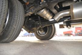 王系&nbsp;载货车底盘                                                图片