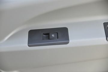 �й�����HOWO ���� 110���� 4.15�׵��Ų�դʽ�ῨͼƬ