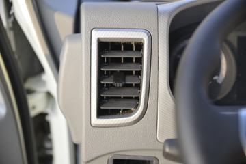 �й�����HOWO ���� 110���� 4.15�׵��Ų�դʽ�ῨͼƬ