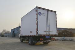 中国重汽HOWO 王系 160马力 4X2 4.1米冷藏车(ZZ5047XLCC3314E145)