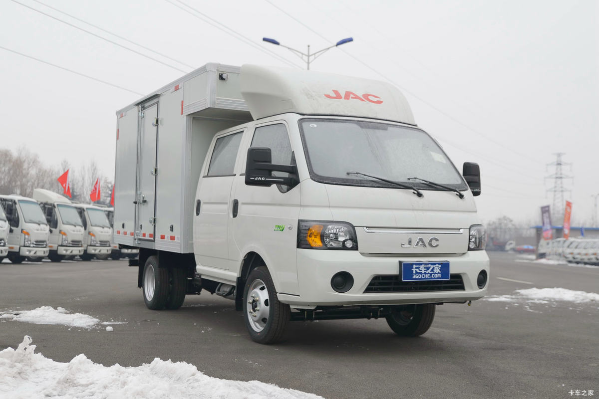 江淮 恺达X6 1.8L 130马力 3米双排厢式微卡(国六)