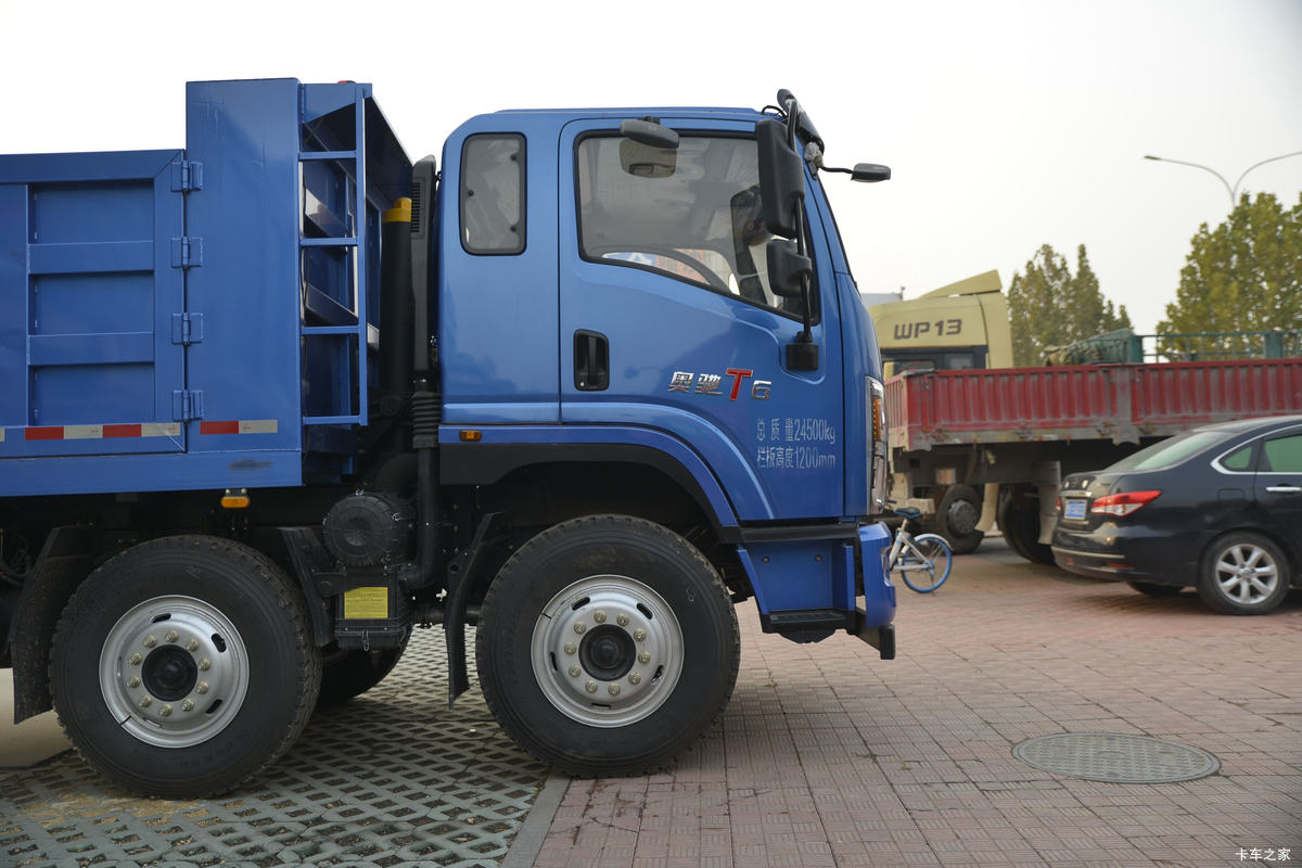 �ɵ��³� T6ϵ�� 220���� 6X2 5.2����ж��(����)���                                                