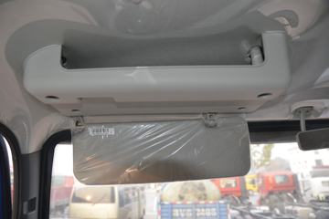 �ɵ��³� T6ϵ�� 220���� 6X2 5.2����ж��(����)ͼƬ