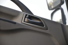 飞碟奥驰 T6系列 220马力 6X2 5.2米自卸车(国六) 飞碟奥驰 T6系列 220马力 6X2 5.2米自卸车(国六)