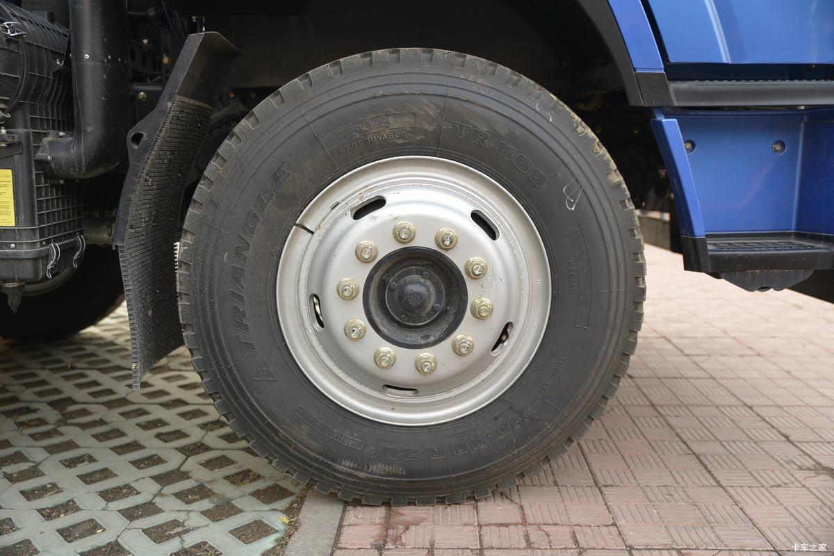 �ɵ��³� T6ϵ�� 220���� 6X2 5.2����ж��(����)����                                                