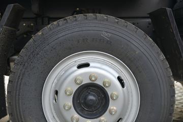 �ɵ��³� T6ϵ�� 220���� 6X2 5.2����ж��(����)ͼƬ