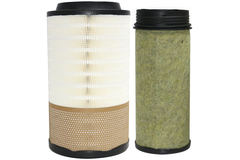 亿利芯动力 PU2337空滤 3万公里 适用豪沃等车型