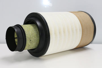 亿利芯动力 PU2337空滤 3万公里 适用豪沃等车型