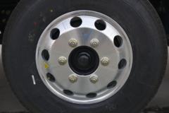 飞碟 W5 130马力 4.18米单排厢式轻卡(国六)