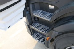 斯堪尼亚 新G系列重卡 450马力 4X2牵引车(型号G450)