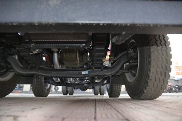 风驰&nbsp;载货车底盘                                                图片