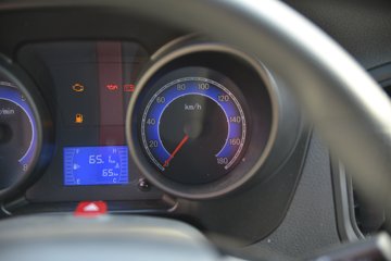 ����;�� T3(ԭС����W) 1.3L 91���� 2.5��˫������С��(������)(����)(EQ1031D60Q4)ͼƬ