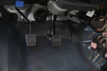 ����;�� T3(ԭС����W) 1.3L 91���� 2.5��˫������С��(������)(����)(EQ1031D60Q4)ͼƬ