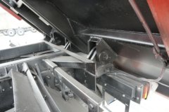 青岛解放 龙V 220马力 6X2 5.2米自卸车(LZT3240P3K2E5T3A90)