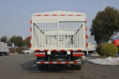 江淮 康铃J5 132马力 4.18米单排畜禽运输车(HFC5041CCQP52K3C2V)