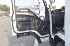 江淮 康铃J5 132马力 4.18米单排畜禽运输车(HFC5041CCQP52K3C2V)